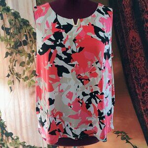 EUC: Calvin Klein Sz 2X Coral & White Camo Floral Gold V-Hardware Sleeveles